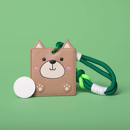 Hide&Scent Buddy Style Green Rope with dog pouch and scent stone from the Kids Edition game kit for sniffing games with dogs.